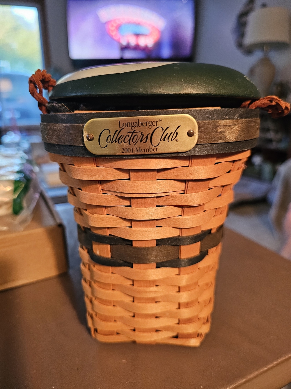 Longaberger Collectors Club Green & Natural Woven Basket
